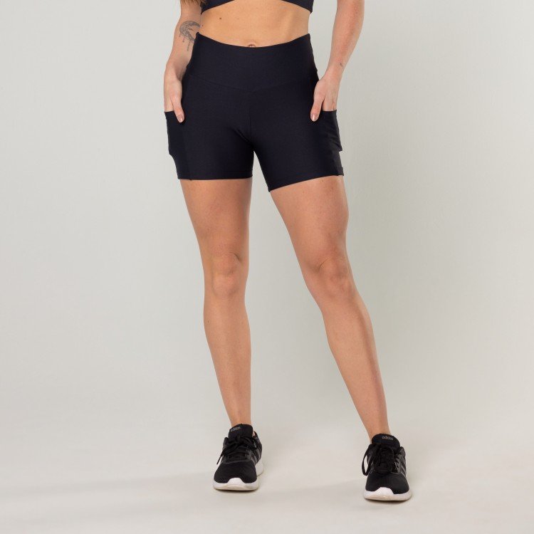 SHORT SIDE PRETO