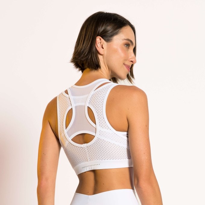 TOP BRANCO COM RECORTES