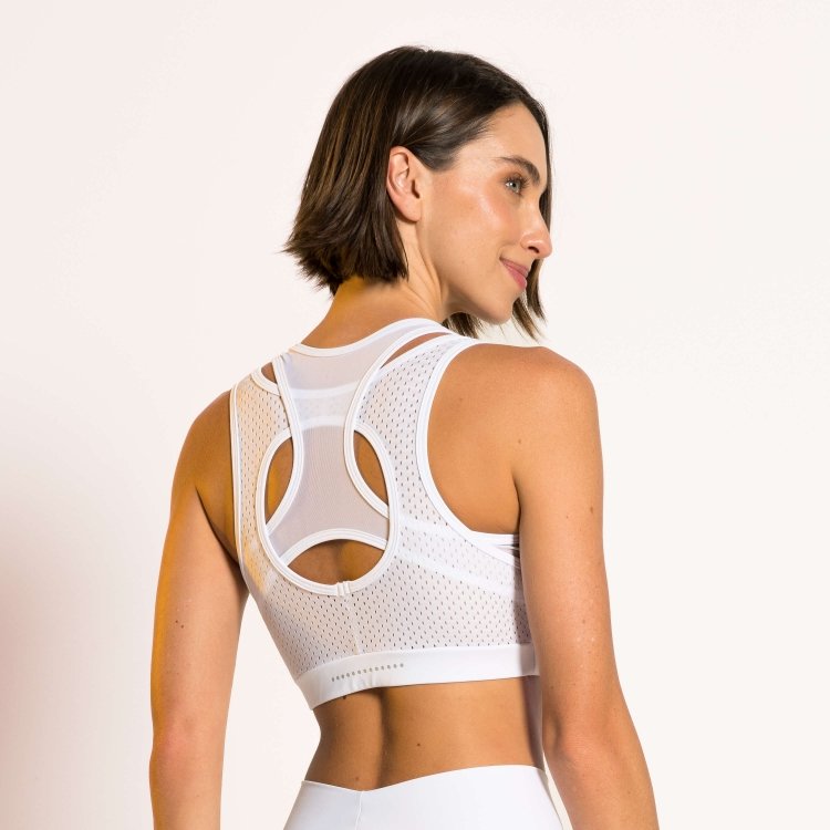 TOP BRANCO COM RECORTES